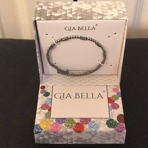 GIA BELLA PLATED METAL STRETCH BRACELET WITH CRYSTALS